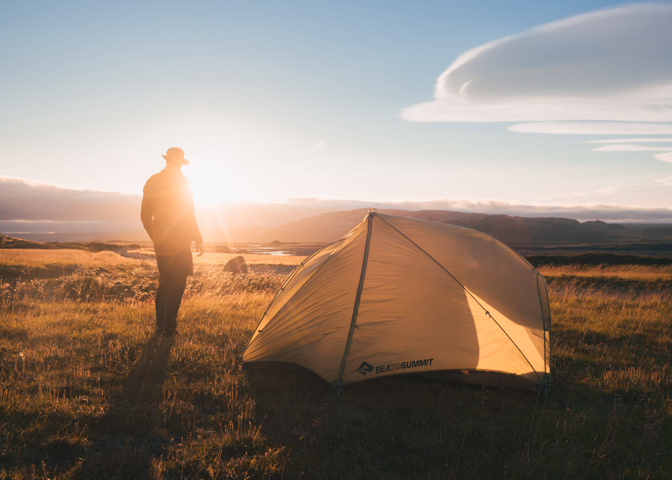 Camping Sunset Highlands Iceland